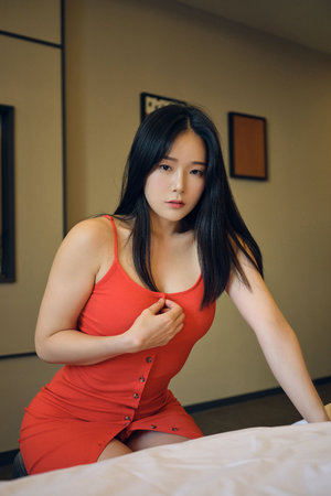 筱崎爱女教师在线播放